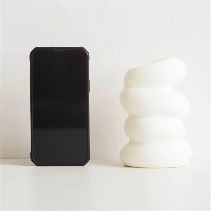 Modern Spiral White Flower Vase – Minimalist Nordic-Style Decor for Living Room